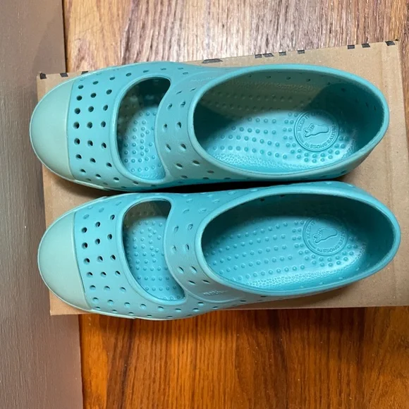 Native - Picture 3 of 4